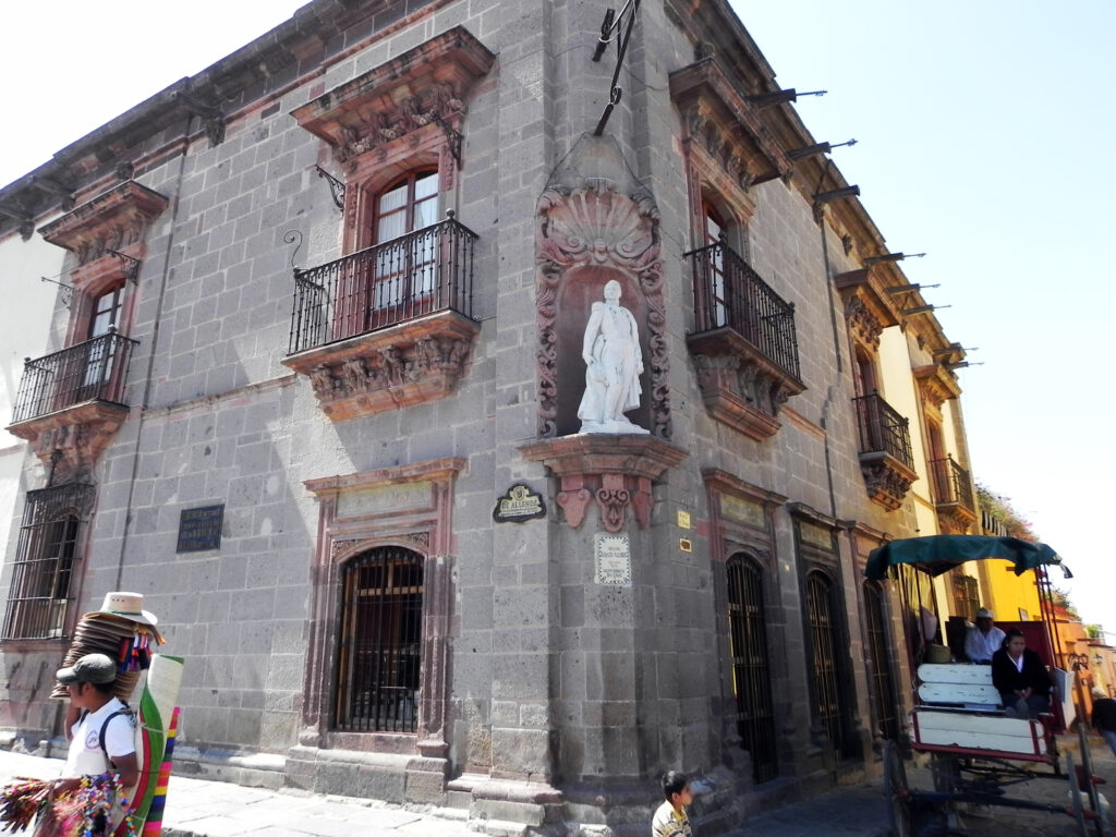 museo allende (1)
