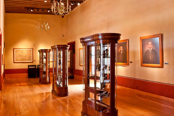 MUSEO DE LA RESTAURACION