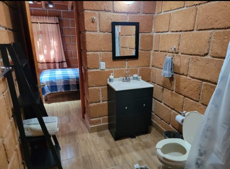 RECAMARA Y BAÑO